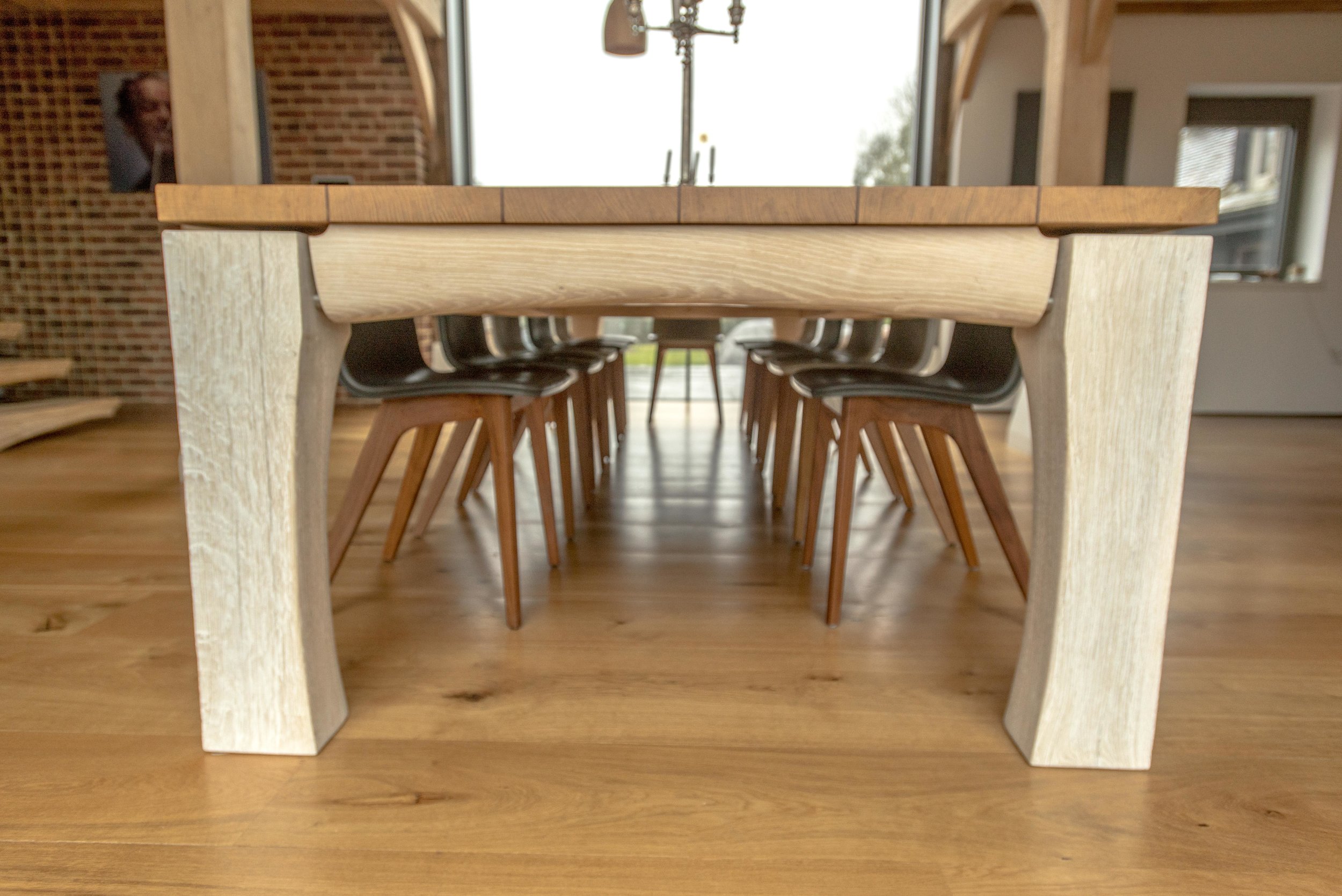 ChairCreative_Damian_MainTableEndDetailCLR_LowRes.jpg