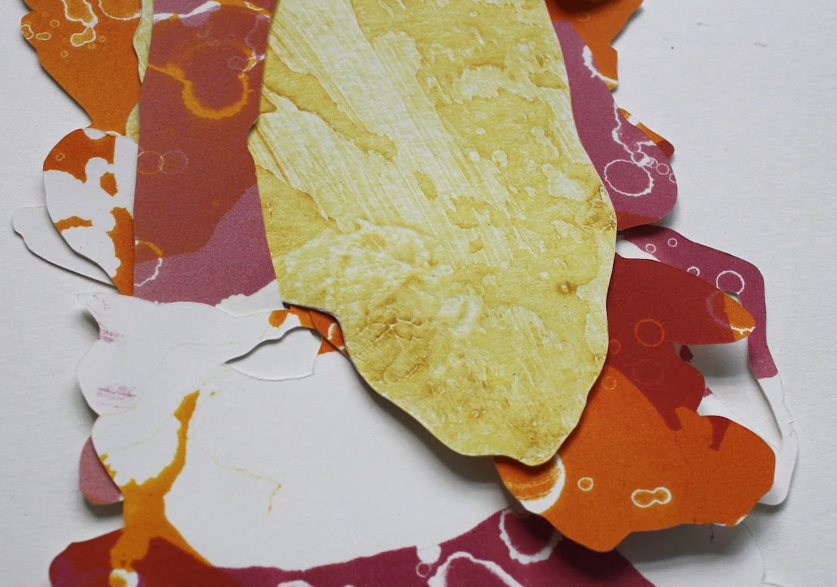 (detail)