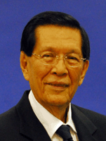 enrile.gif