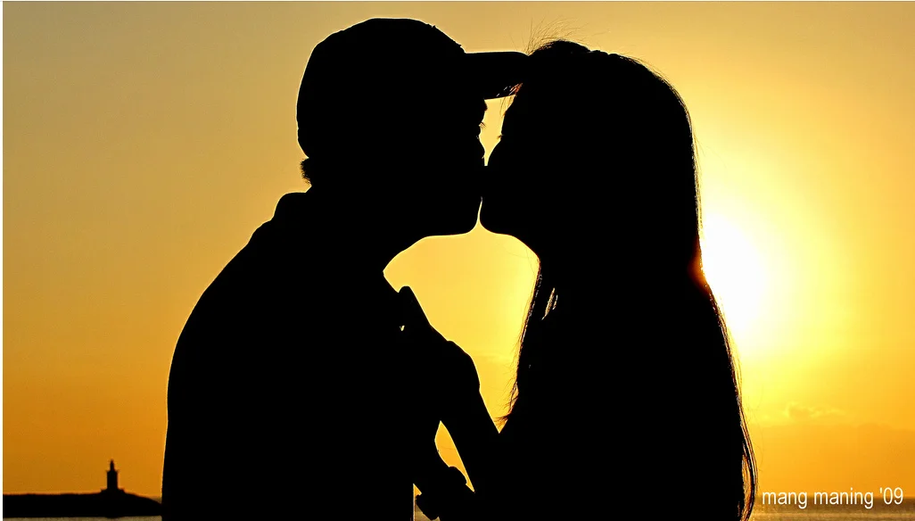 Should sex be "satisfying?" (Photo by Manuel Andres, flickr.com)