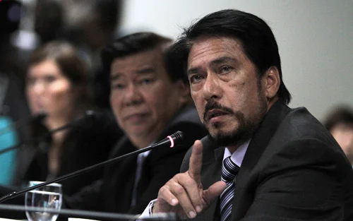 Philippine Senator Vicente "Tito" Sotto III argues against the Reproductive Health Bill (Source: www.senate.gov.ph Photo by Joseph Vidal)