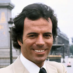 Julio Iglesias (Source: biography.com)