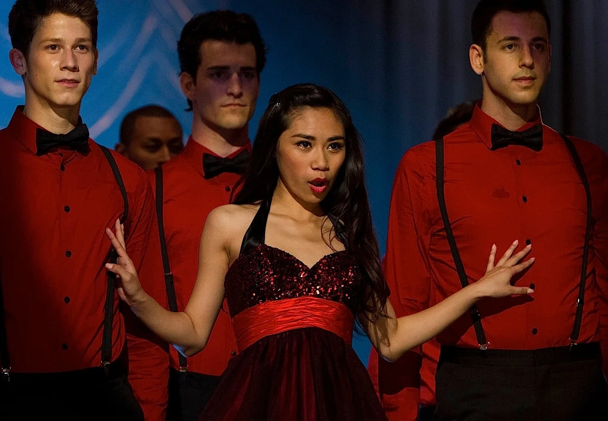 Jessica Sanchez appears on Glee's season finale. (Source: Adam Rose/FOX)