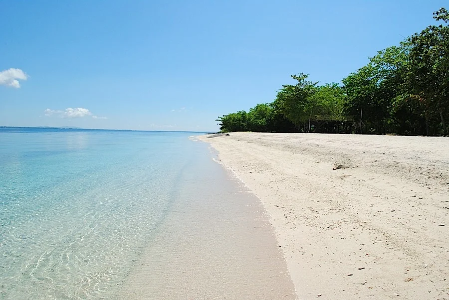 The beach at Santa Cruz Grande Island (Photo by Bernard Supetran)