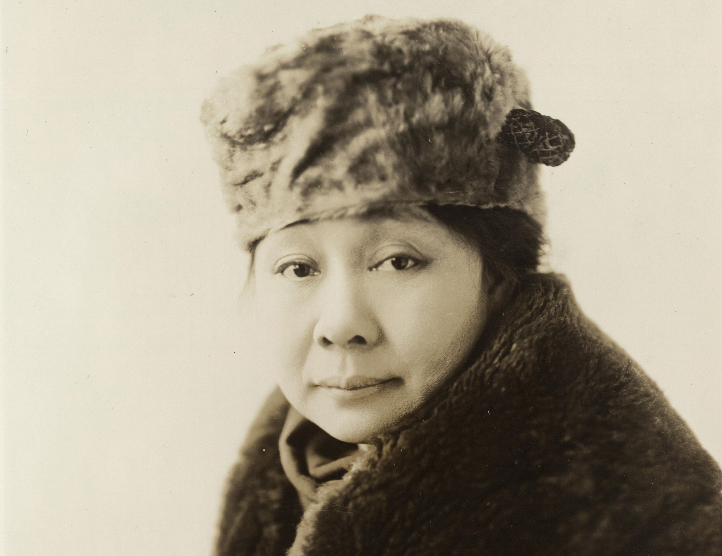 Sofia Reyes de Veyra  (Source: US Library of Congress)