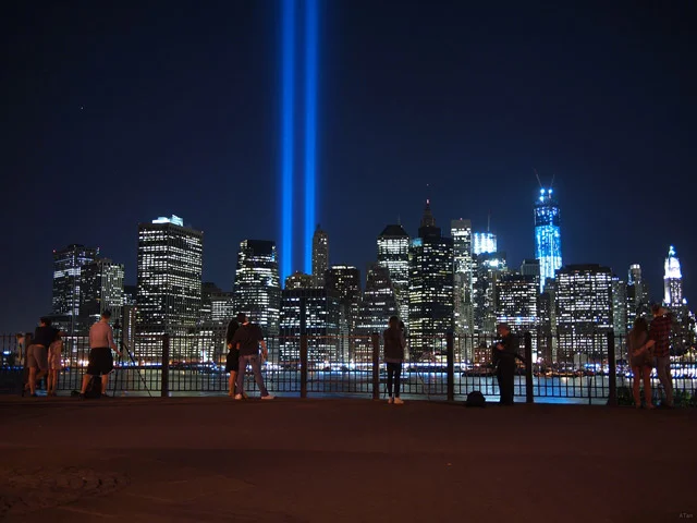 88 searchlights placed next to the site of the World Trade Center create two vertical columns of light in remembrance of the September 11 attacks. ( Photo by beanhead4529/Flickr)