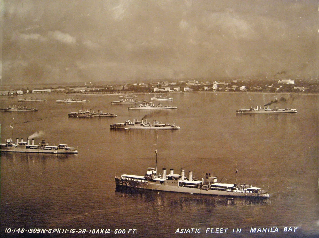 Asiatic Fleet in Manila Bay in the 1930s