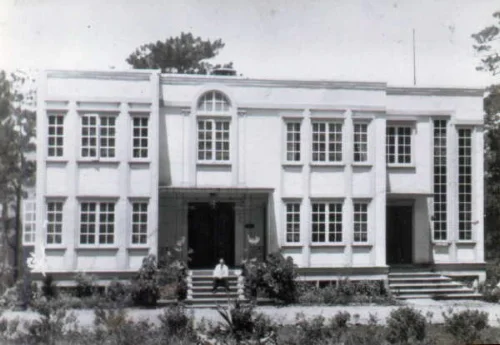 Casa Blanca in Baguio (Source: http://crestaola.wordpress.com/)
