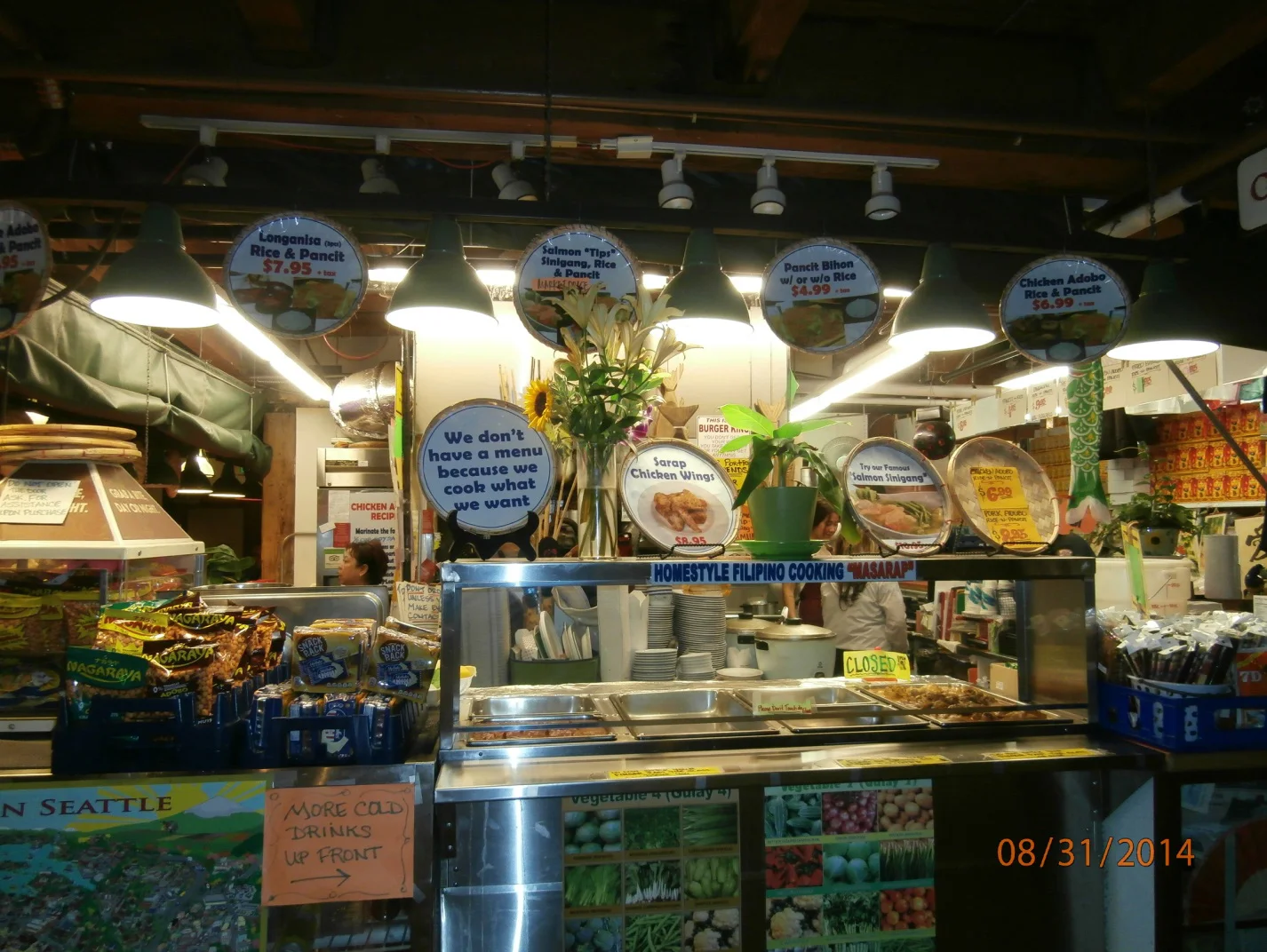 Oriental Mart (Photo by Elias M. Ferrer)