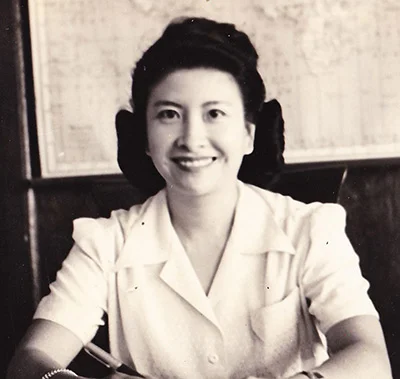 Lulu’s Fifty-Peso Christmas Gift