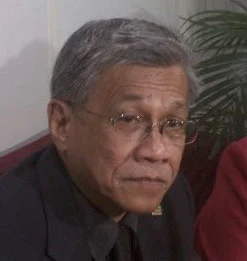 Q&A With Recently Resigned Congressman Walden Bello