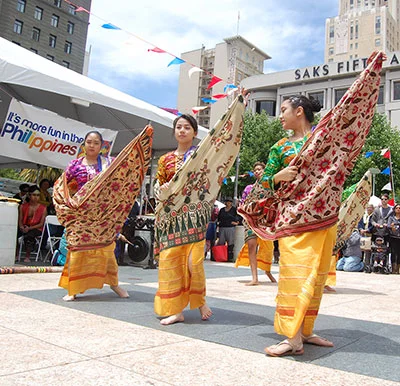 Two Centuries of Filipino Immigration to the US 