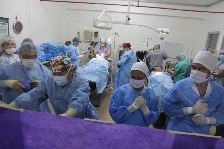 Two hundred sixty nine patients had surgeries (190 general procedures, 66 major, 124 minor and 79 ophthalmology surgeries) (Photos used with permission by the Philippine Medical Society of Northern California (PMSNC)).