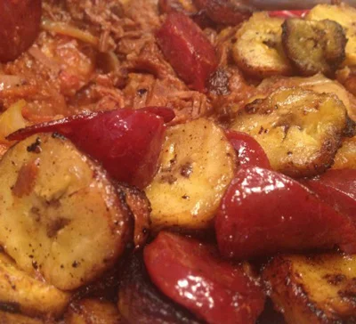 The Happy Home Cook: Ropa Vieja – Shredded Beef and Vegetables in Tomato Sauce