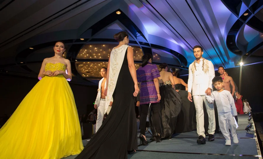 The all-inclusive fashion show (with men’s and children’s wear) by Manila designer John Ablaza. (Photo by Noel Ferrer)