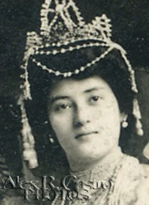 The first Miss Manila Carnival—Queen of the Orient of 1908, Pura Garcia Villanueva of Molo, Iloilo. (Photo courtesy of Alex R. Castro) 