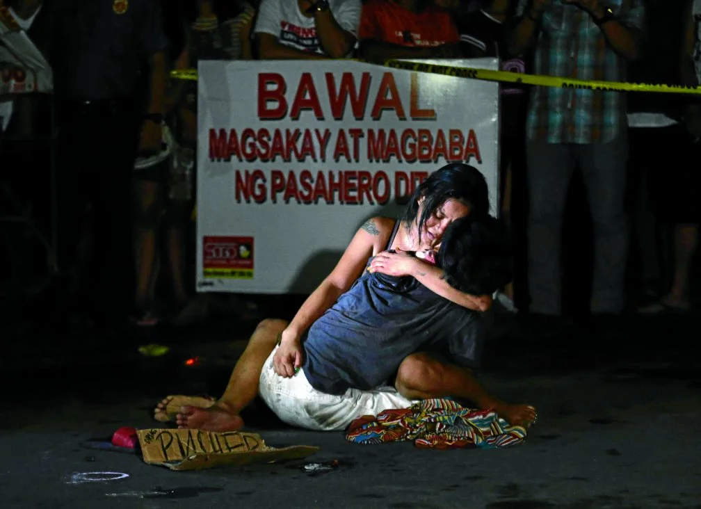"La Pieta" (Photo by Raffy Lerma/Philippine Daily Inquirer)