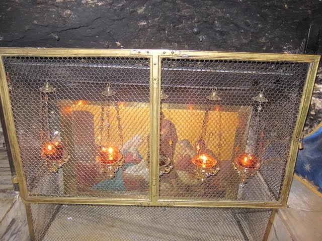 The manger under renovation. (Photo by Mona Lisa Yuchengco )
