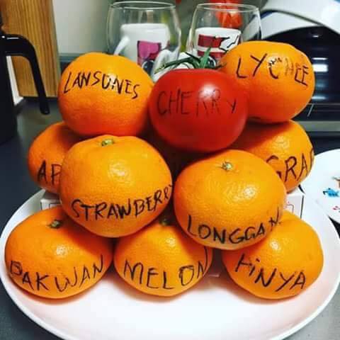 Round fruits for New Year (Source: Mutual Fund Investors Philippines/facebook.com)