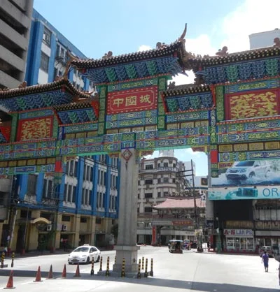 Porcelain and Pansit: The Philippine Chinese