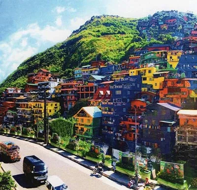 When Art Conquers The Hills