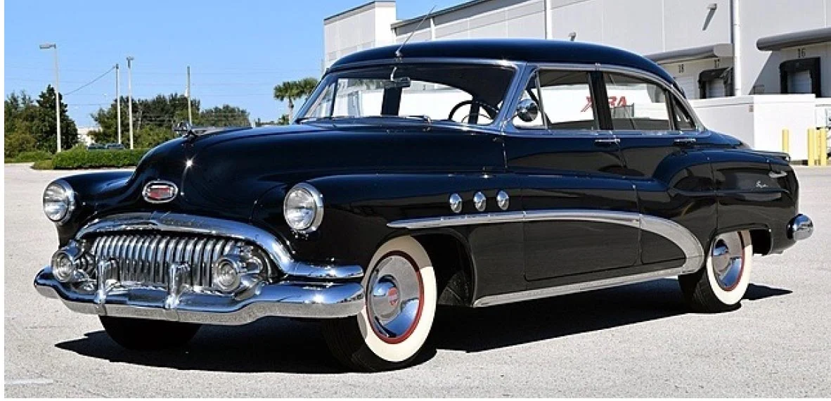 Lolo’s ’50 Buick Roadster