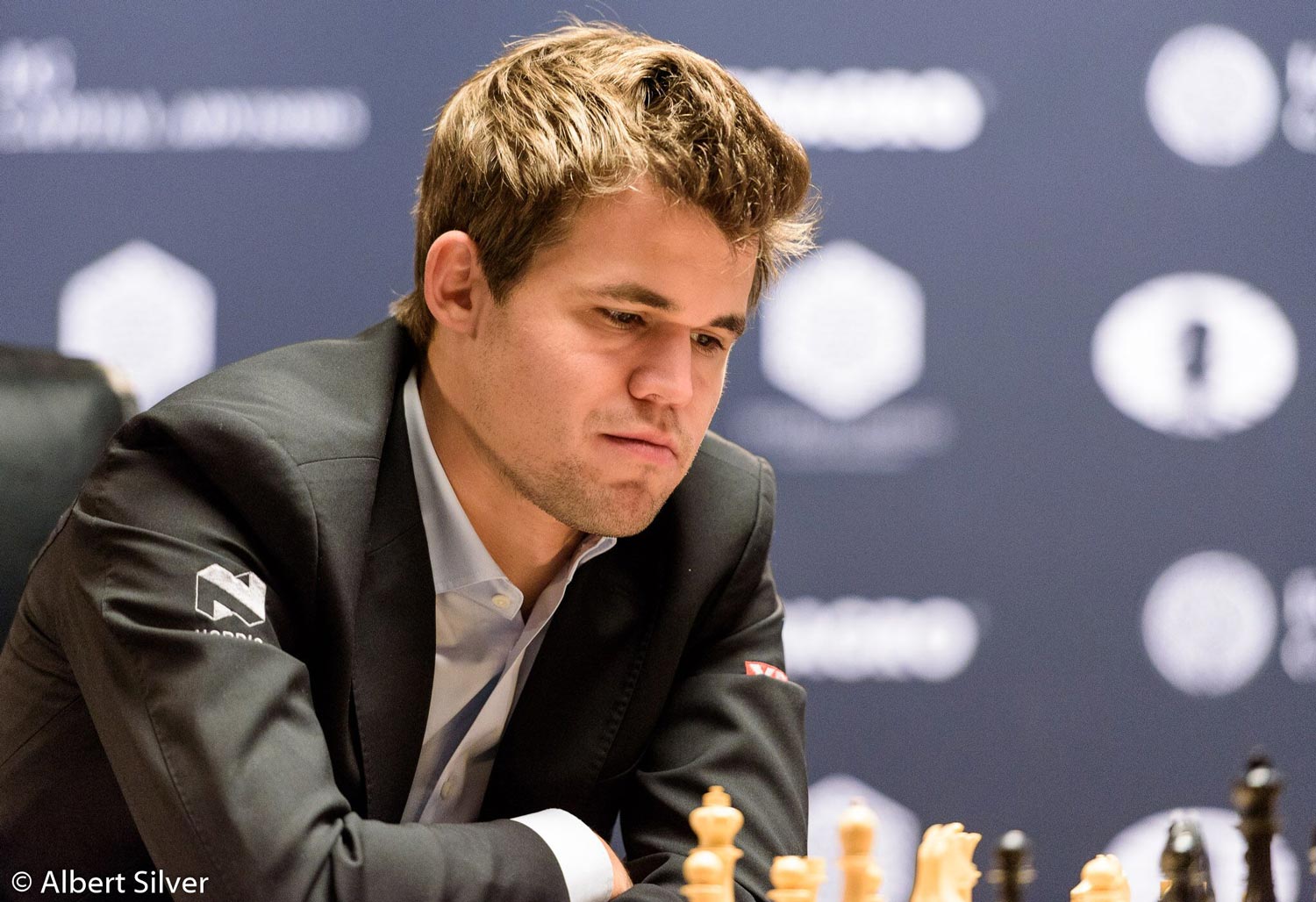 Novel opening produces another draw in Carlsen-Caruana world chess match -  Washington Times