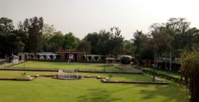 The deceptively serene gardens at the back of the Brila mansion. The small gazebo slightly off-center in the background is where Gandhi was assassinated by Hindi fanatics while he was saying his afternoon prayers.