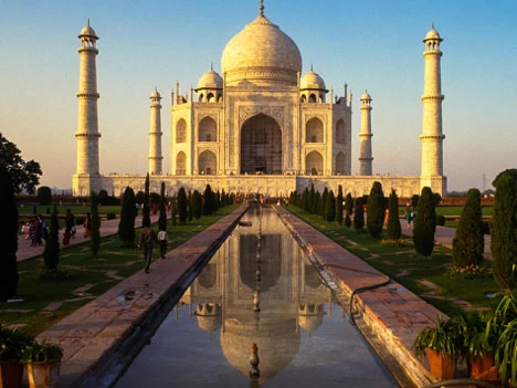 India’s most famed monument and #1 money-maker tourist site.