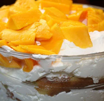 The Happy Home Cook: Mango Refrigerator Cake