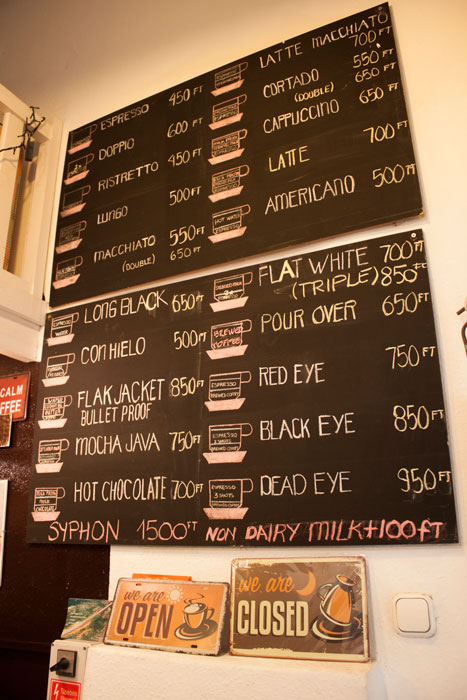 Barako Kávéház's hand-chalked menu features the top hits of third-wave coffee. (Photo by Bruno Koch)