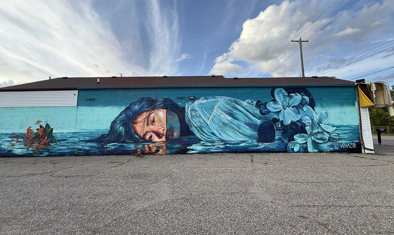 Venazir Lying Down.jpg