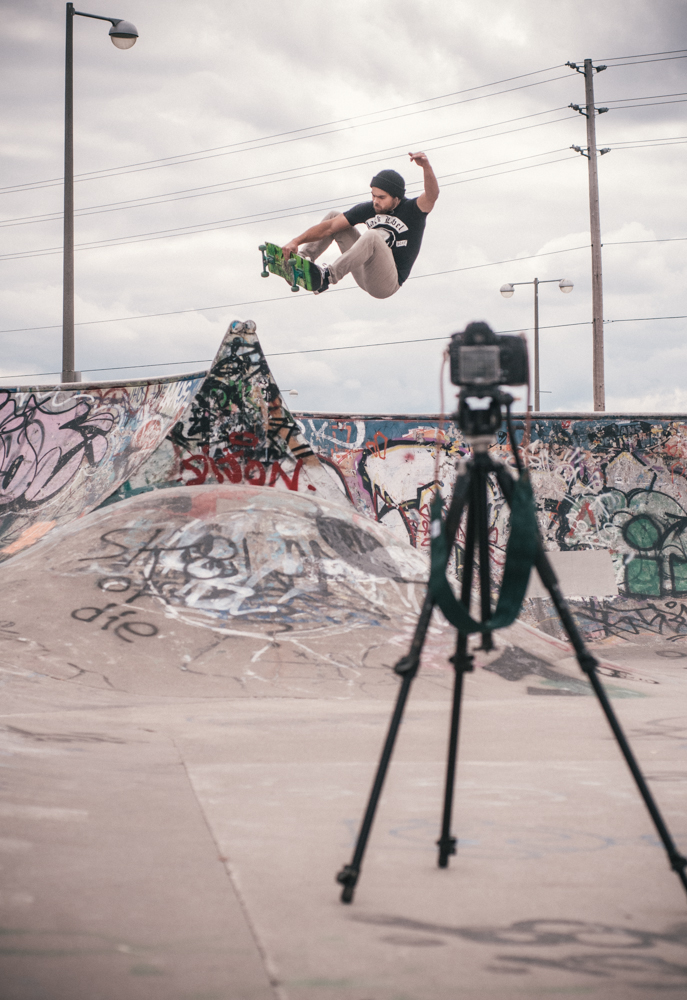Trejo doing his thing and throwing up a frontside air.
