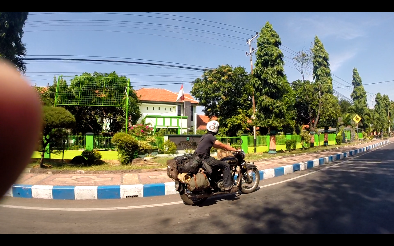 Heading towards Solo after catching up with a local club