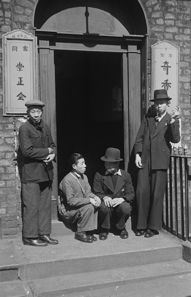 Chinese Hostel © Bert Hardy, May 1942