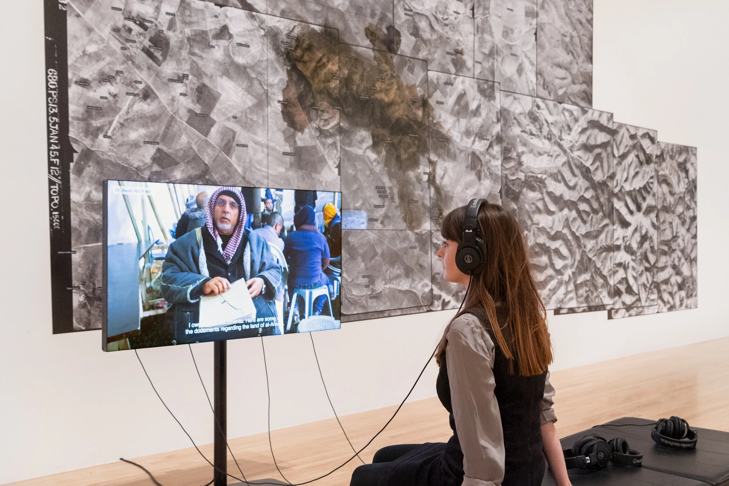 Forensic Architecture, The Long Duration of a Split Second consisting of two projects Killing in Umm al-Hiran 18 January 2017, Negev/Naqab, Israel/Palestine, Investigation: 2017-ongoi ng, video, model, texts and Traces of Bedouin Inhabitation 7 945-present, Negev/Naqab, Israel/Palestine, Investigation 2015-ongoing, video, aerial images, text. Turner Prize 2018 exhibition installation view, Tate Britain (26 September 2018 - 9 January 2019).