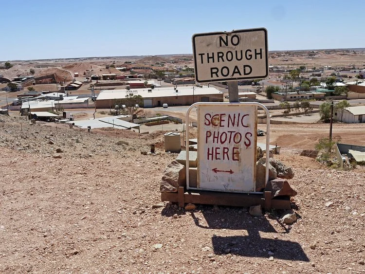 Photo of the Week - No Through Way, Caravan Gallery