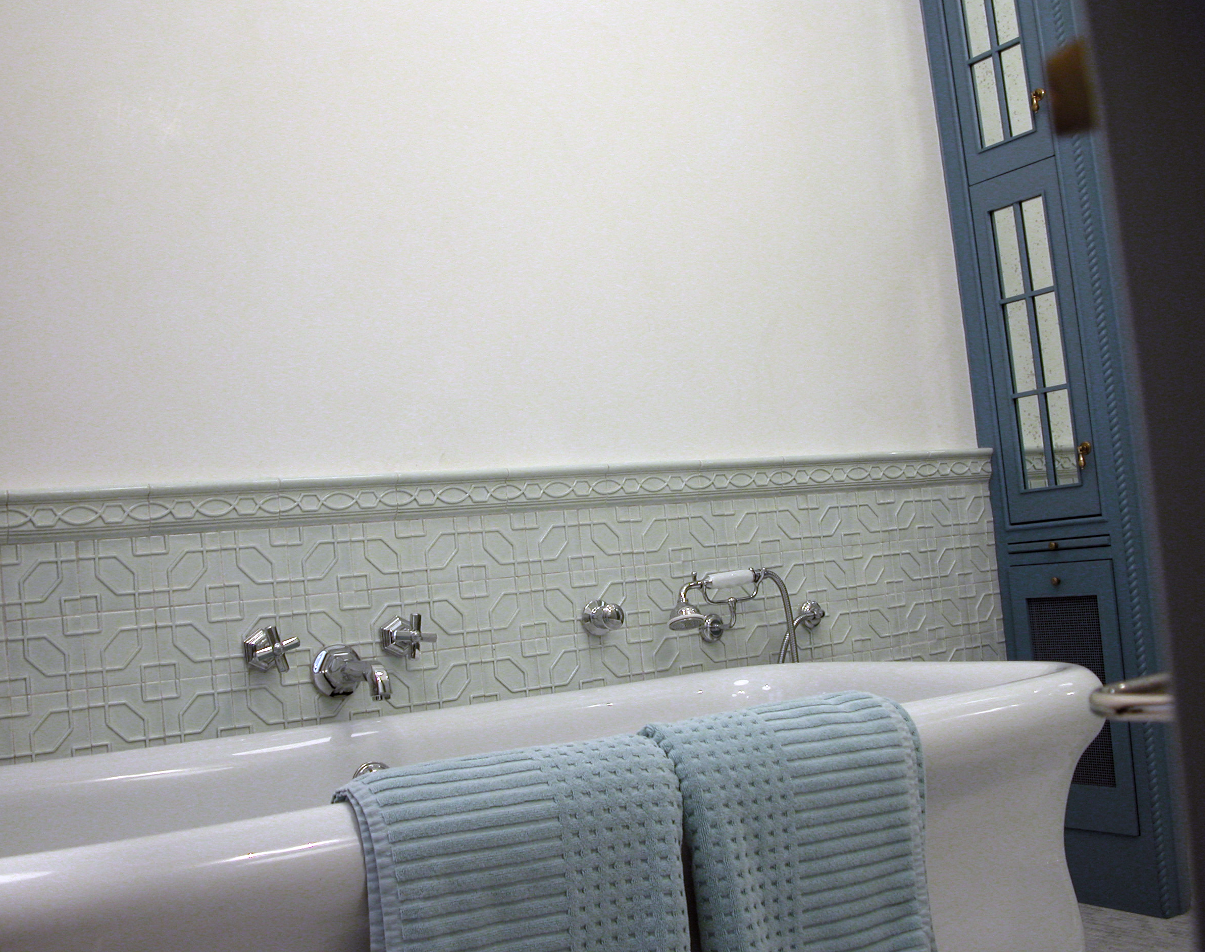 Master Bath Tub.png