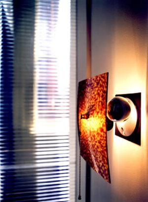 Rhodoid sconce detail.png