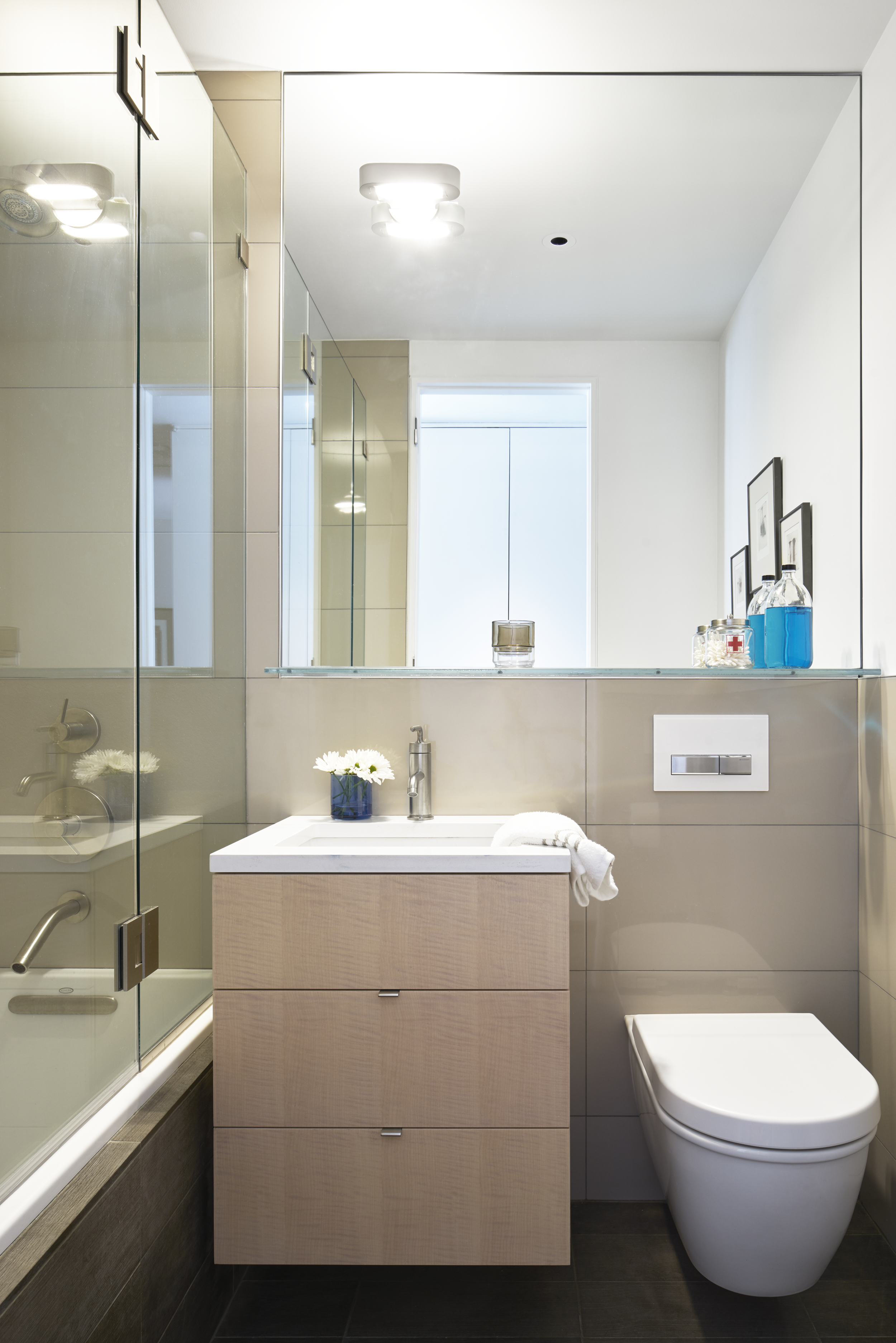 Lincoln Square Residence Bathroom Design