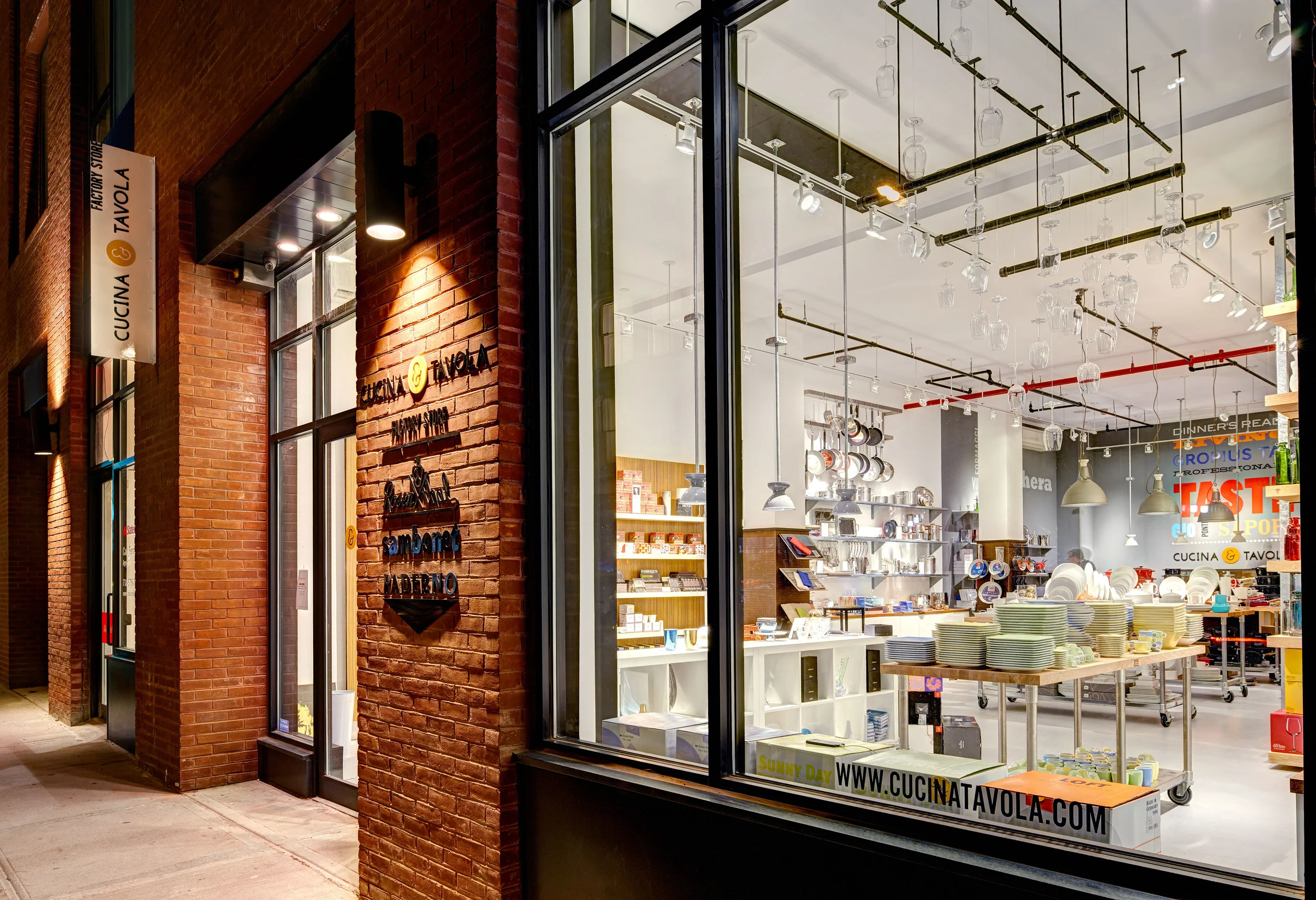Grand Street Elevation Looking West (Retail Design)