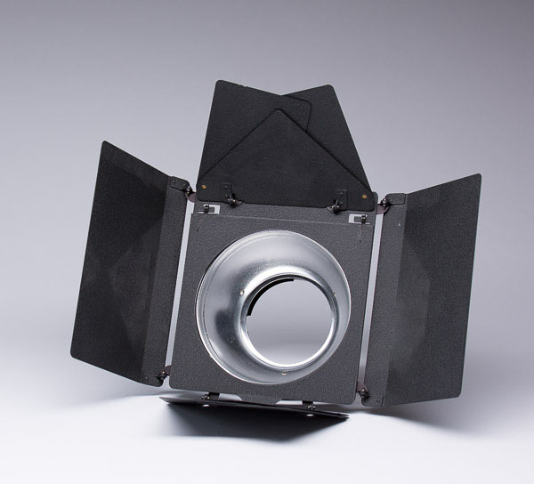 Barndoors mounted on a 7" dish reflector