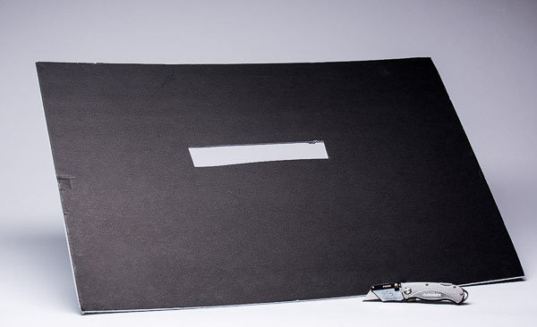 20"x30" foamcore with slit cut out
