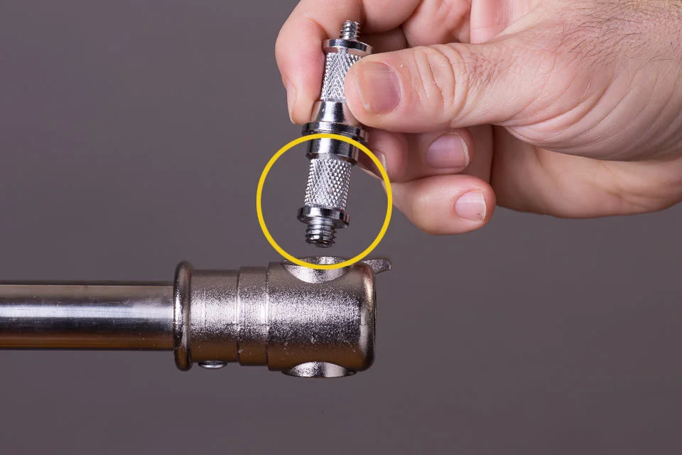 The repositionabe spigot has a heavily textured surface to help hold your light in place