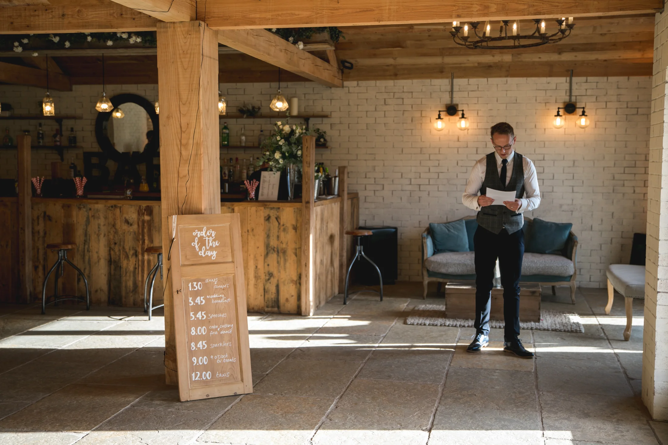 EDEN BARN WEDDING PHOTOGRAPHER-41.jpg