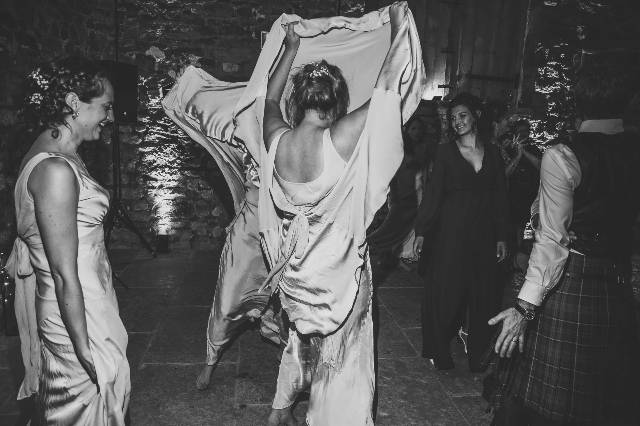 EDEN BARN WEDDING PHOTOGRAPHER-64.jpg