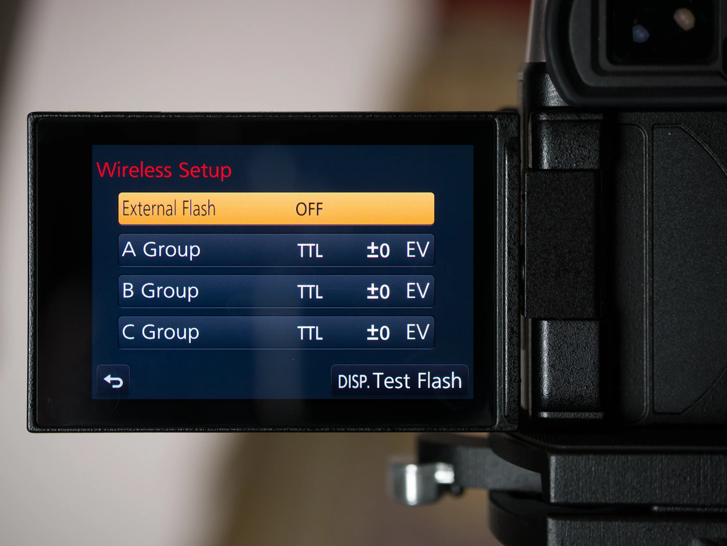 The external flash is set to OFF, and both A and B Groups are at their default, +/–0 EV compensation (so no adjustments made)