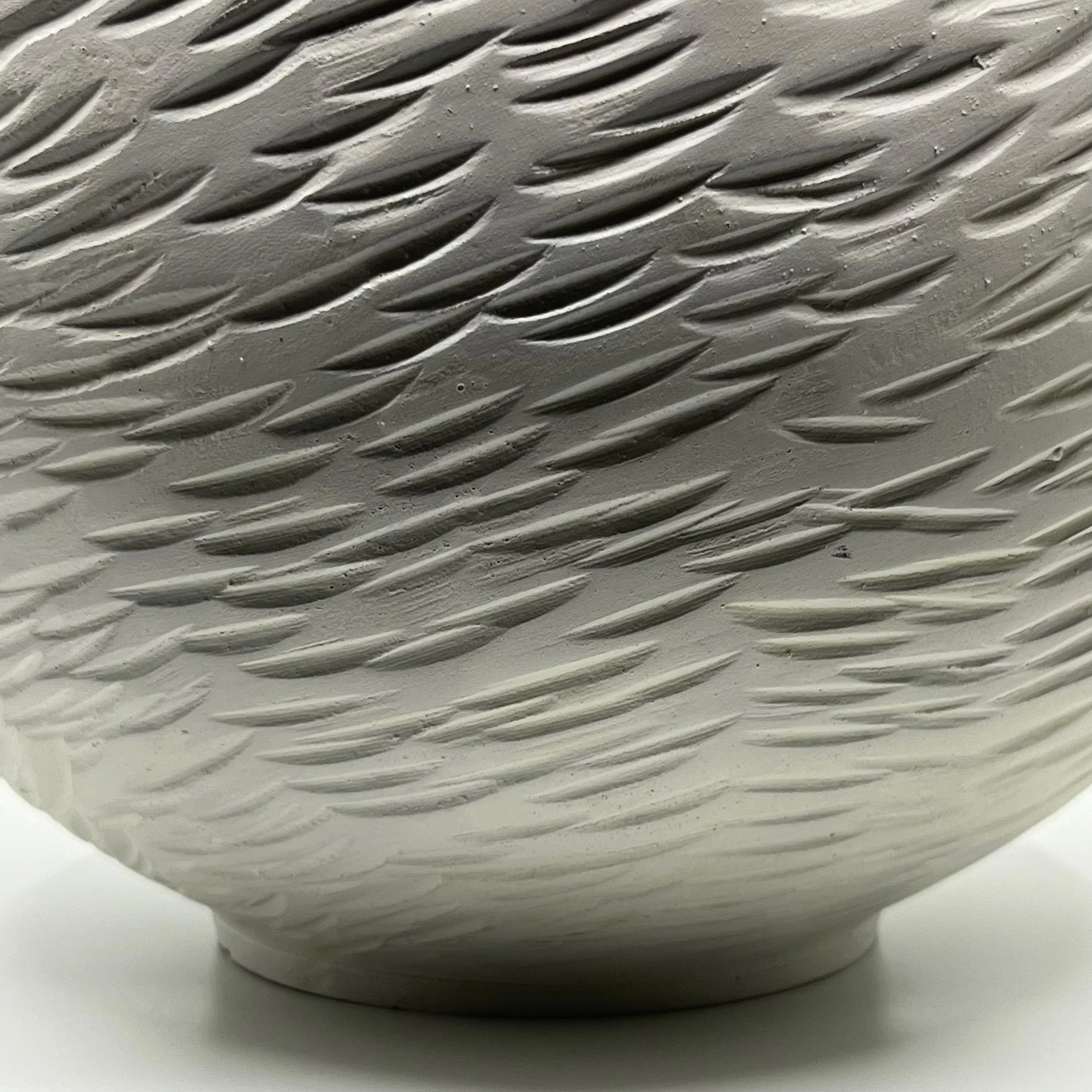chalk-carved-cherry-bowl-02.jpg