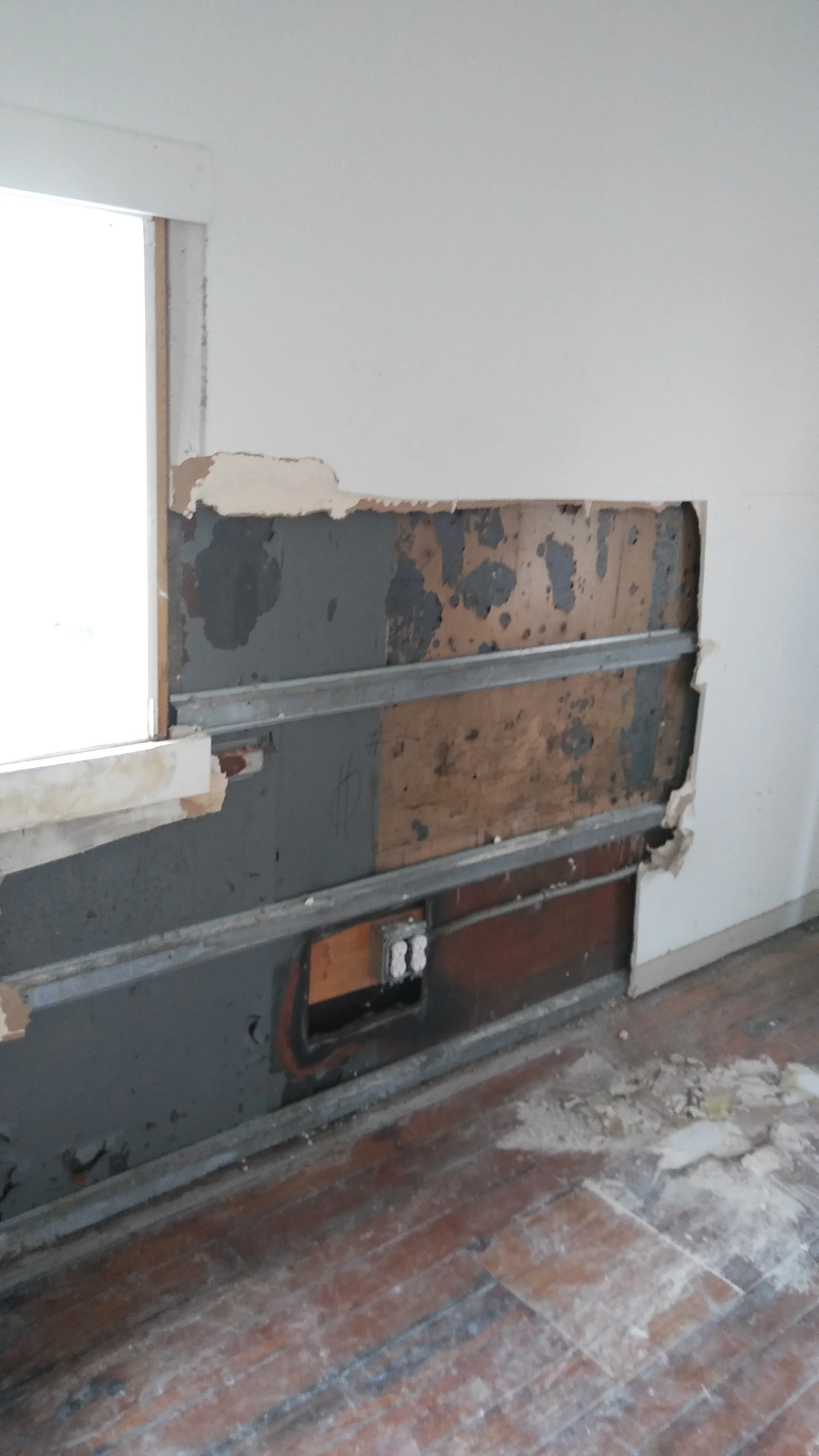 No insulation to see here...