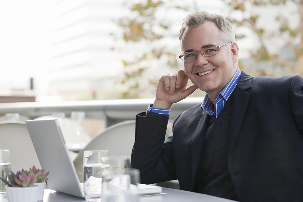 Person in front of computer.jpg